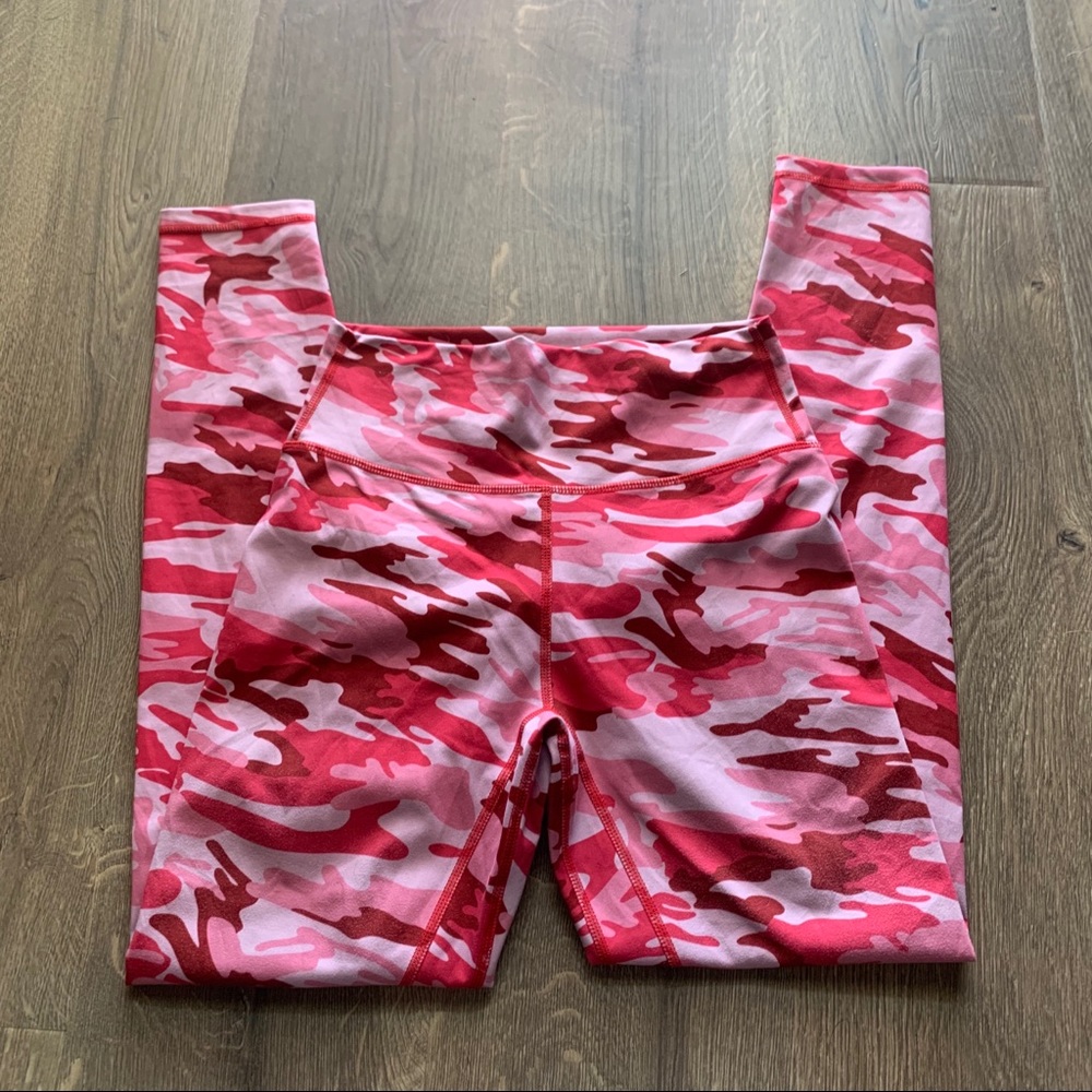 TYC scrunch booty classic leggings